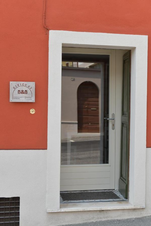 Civico 43 Bed and Breakfast Carpenedolo Eksteriør billede