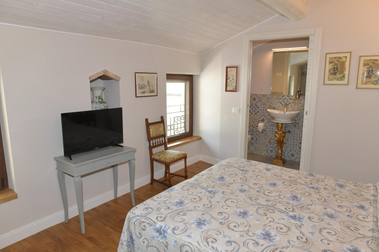 Civico 43 Bed and Breakfast Carpenedolo Eksteriør billede